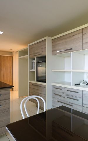Apartamento para alugar com 243m², 3 quartos e 4 vagas