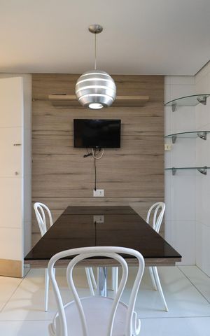 Apartamento para alugar com 243m², 3 quartos e 4 vagas