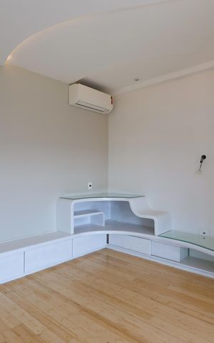 Apartamento para alugar com 243m², 3 quartos e 4 vagas