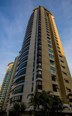 Apartamento para alugar com 243m², 3 quartos e 4 vagas