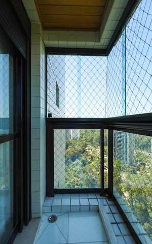 Apartamento para alugar com 243m², 3 quartos e 4 vagas