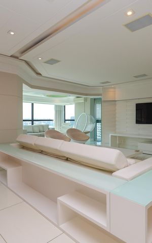 Apartamento para alugar com 243m², 3 quartos e 4 vagas
