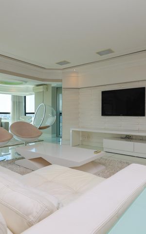 Apartamento para alugar com 243m², 3 quartos e 4 vagas