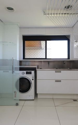 Apartamento para alugar com 243m², 3 quartos e 4 vagas