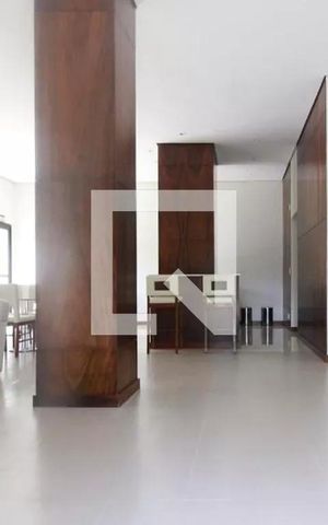 Apartamento para alugar com 243m², 3 quartos e 4 vagas