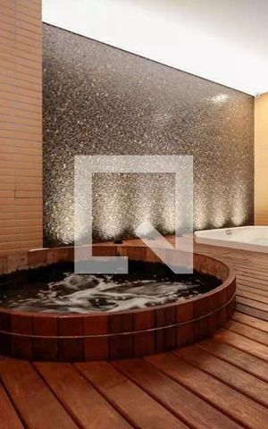 Apartamento para alugar com 243m², 3 quartos e 4 vagas