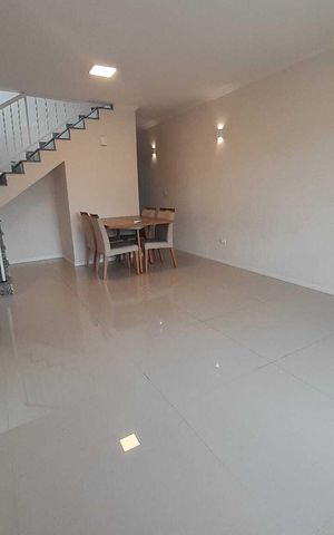 Casa à venda com 139m², 3 quartos e 3 vagas