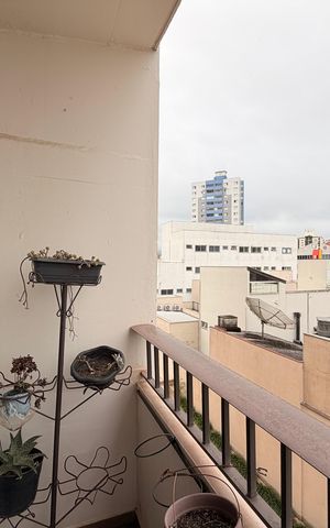 Apartamento à venda com 107m², 3 quartos e 2 vagasPlaquinha instalada COD EXRW-410