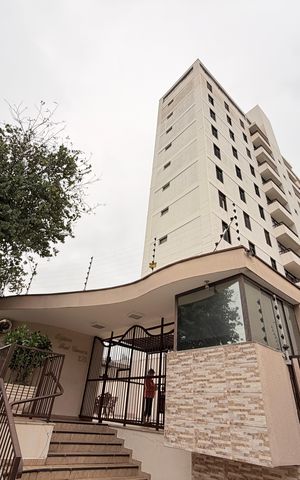 Apartamento à venda com 107m², 3 quartos e 2 vagasFachada