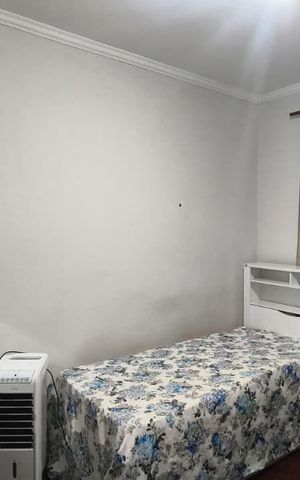 Casa à venda com 180m², 3 quartos e 3 vagas Casa à venda com 180m², 3 quartos e 3 vagasQuarto