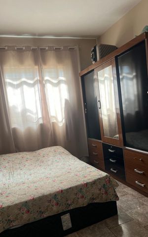 Casa à venda com 149m², 3 quartos e 2 vagas Casa à venda com 149m², 3 quartos e 2 vagasQuarto
