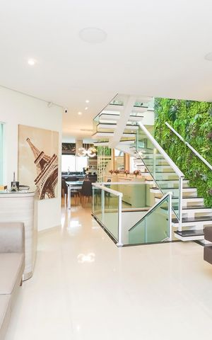 Casa para alugar com 260m², 4 quartos e 7 vagasSala