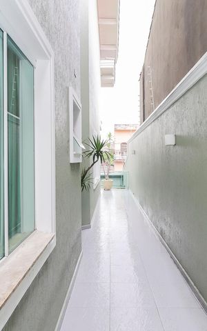 Casa para alugar com 260m², 4 quartos e 7 vagasCorredor Externo