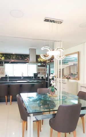 Casa para alugar com 260m², 4 quartos e 7 vagasSala de Jantar