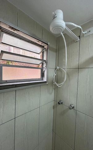 Apartamento para alugar com 48m², 2 quartos e 1 vaga Apartamento para alugar com 48m², 2 quartos e 1 vagaBanheiro social