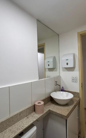 Apartamento para alugar com 48m², 2 quartos e 1 vaga Apartamento para alugar com 48m², 2 quartos e 1 vagaBanheiro social