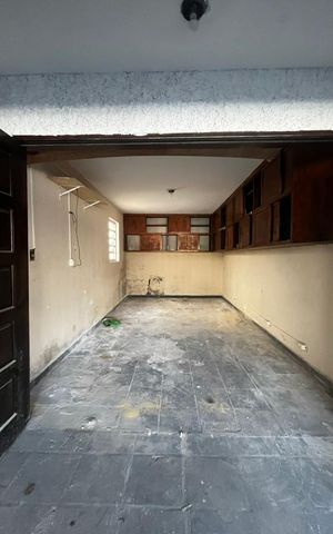 Casa para alugar com 300m², 2 quartos e 2 vagas