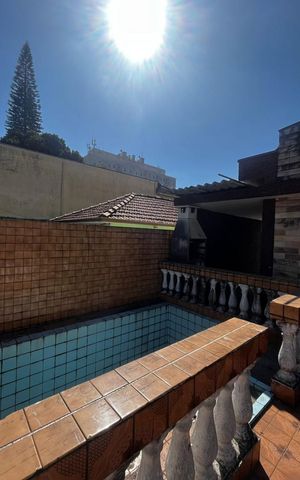 Casa para alugar com 300m², 2 quartos e 2 vagas