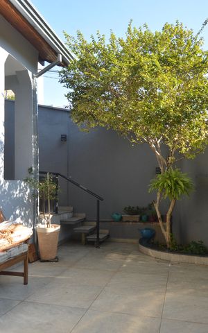 Casa à venda com 144m², 2 quartos e 2 vagasGaragem