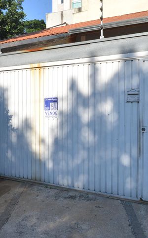 Casa à venda com 144m², 2 quartos e 2 vagasPlaca