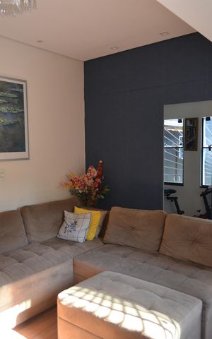Casa à venda com 144m², 2 quartos e 2 vagasSala