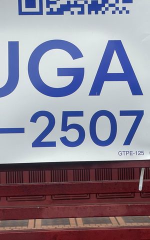 Casa para alugar com 315m², 4 quartos e 6 vagas Casa para alugar com 315m², 4 quartos e 6 vagasPlaca GTPE 125