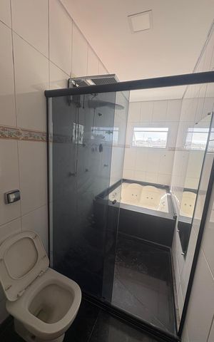 Casa para alugar com 828m², 4 quartos e 5 vagas
