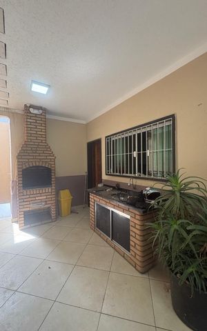 Casa para alugar com 828m², 4 quartos e 5 vagas