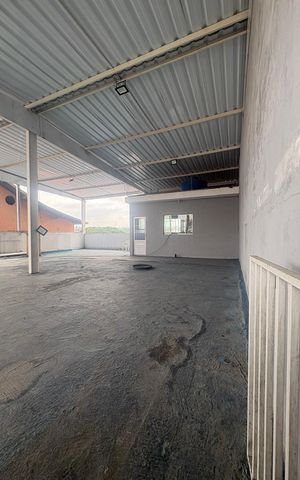 Casa para alugar com 828m², 4 quartos e 5 vagas