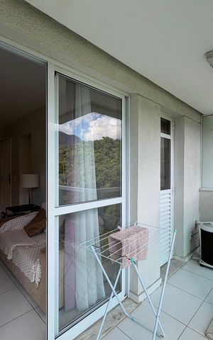 Apartamento para alugar com 75m², 2 quartos e 1 vaga Apartamento para alugar com 75m², 2 quartos e 1 vagaSala - Varanda