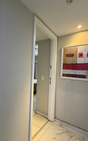 Apartamento para alugar com 75m², 2 quartos e 1 vaga Apartamento para alugar com 75m², 2 quartos e 1 vagaEntrada