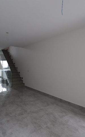 Casa para alugar com 200m², 3 quartos e 4 vagasSala