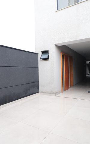 Casa para alugar com 200m², 3 quartos e 4 vagasQuintal