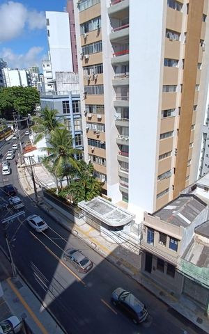 Apartamento para alugar com 135m², 3 quartos e 1 vaga Apartamento para alugar com 135m², 3 quartos e 1 vagaVaranda