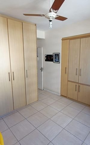 Apartamento para alugar com 135m², 3 quartos e 1 vaga Apartamento para alugar com 135m², 3 quartos e 1 vagaQuarto