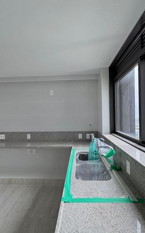 Apartamento para alugar com 194m², 4 quartos e 3 vagas Apartamento para alugar com 194m², 4 quartos e 3 vagasCozinha