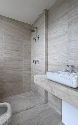 Apartamento para alugar com 194m², 4 quartos e 3 vagas Apartamento para alugar com 194m², 4 quartos e 3 vagasSuíte 2 - Banheiro