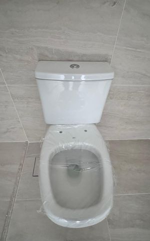 Apartamento para alugar com 194m², 4 quartos e 3 vagas Apartamento para alugar com 194m², 4 quartos e 3 vagasSuíte 3 - Banheiro