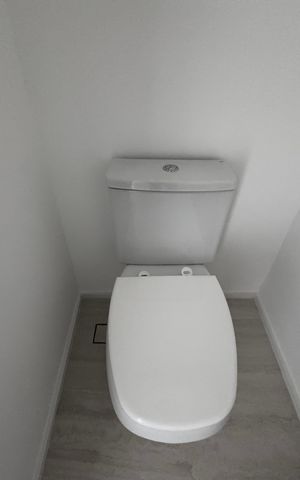 Apartamento para alugar com 194m², 4 quartos e 3 vagas Apartamento para alugar com 194m², 4 quartos e 3 vagasLavabo