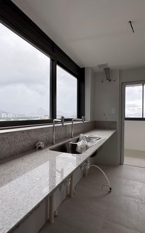 Apartamento para alugar com 194m², 4 quartos e 3 vagas Apartamento para alugar com 194m², 4 quartos e 3 vagasÁrea de Serviço