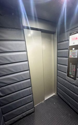 Apartamento à venda com 45m², 2 quartos e sem vagaÁrea externa