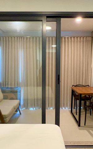 Studio para alugar com 30m², 1 quarto e sem vaga Studio para alugar com 30m², 1 quarto e sem vagaVaranda