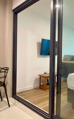 Studio para alugar com 30m², 1 quarto e sem vaga Studio para alugar com 30m², 1 quarto e sem vagaVaranda