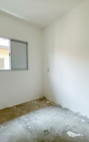 Casa de condomínio à venda com 52m², 2 quartos e 1 vaga Casa de condomínio à venda com 52m², 2 quartos e 1 vagaQuarto 2
