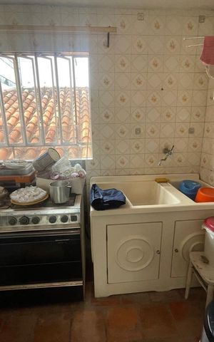 Casa à venda com 260m², 3 quartos e 1 vaga