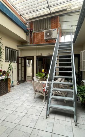 Casa à venda com 260m², 3 quartos e 1 vaga