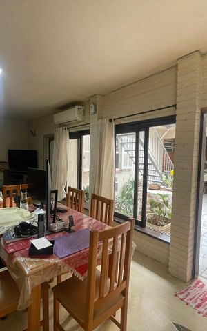 Casa à venda com 260m², 3 quartos e 1 vaga