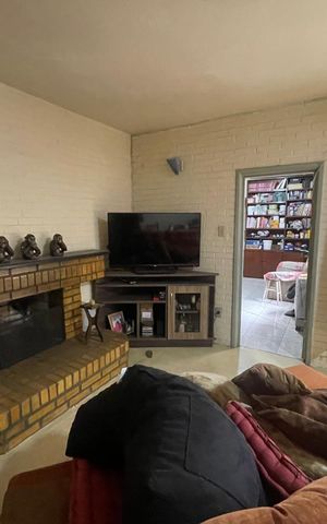 Casa à venda com 260m², 3 quartos e 1 vaga