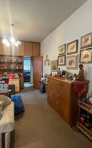 Casa à venda com 260m², 3 quartos e 1 vaga
