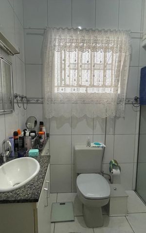 Casa à venda com 260m², 3 quartos e 1 vaga